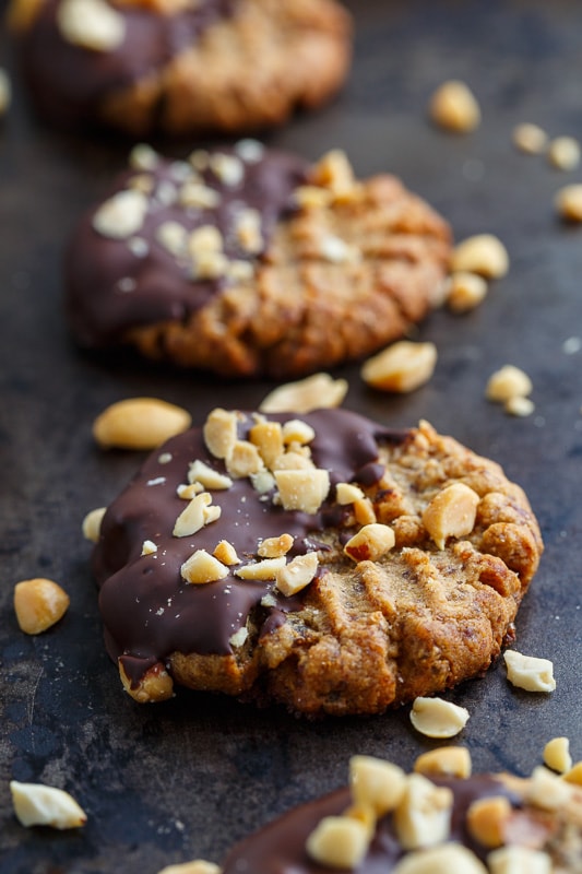 4 Ingredient Dark Chocolate Dipped Peanut Butter Cookies 4 Ingredient Dark Chocolate Dipped Peanut Butter Cookies