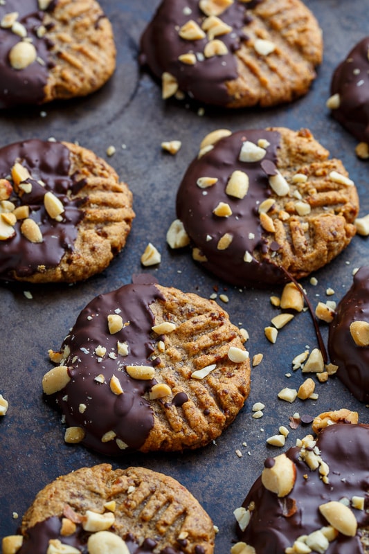 4 Ingredient Dark Chocolate Dipped Peanut Butter Cookies 4 Ingredient Dark Chocolate Dipped Peanut Butter Cookies