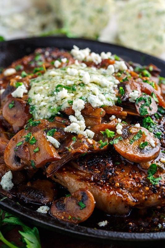 Pan Seared Steaks with Sauteed Mushrooms and Roasted Garlic Gorgonzola Butter Pan Seared Steaks with Sauteed Mushrooms and Roasted Garlic Gorgonzola Butter