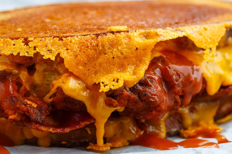 Crispy Fried Buffalo Chicken Grilled Cheese Sandwich Crispy Fried Buffalo Chicken Grilled Cheese Sandwich