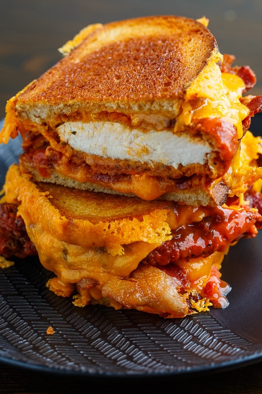 Crispy Fried Buffalo Chicken Grilled Cheese Sandwich Crispy Fried Buffalo Chicken Grilled Cheese Sandwich