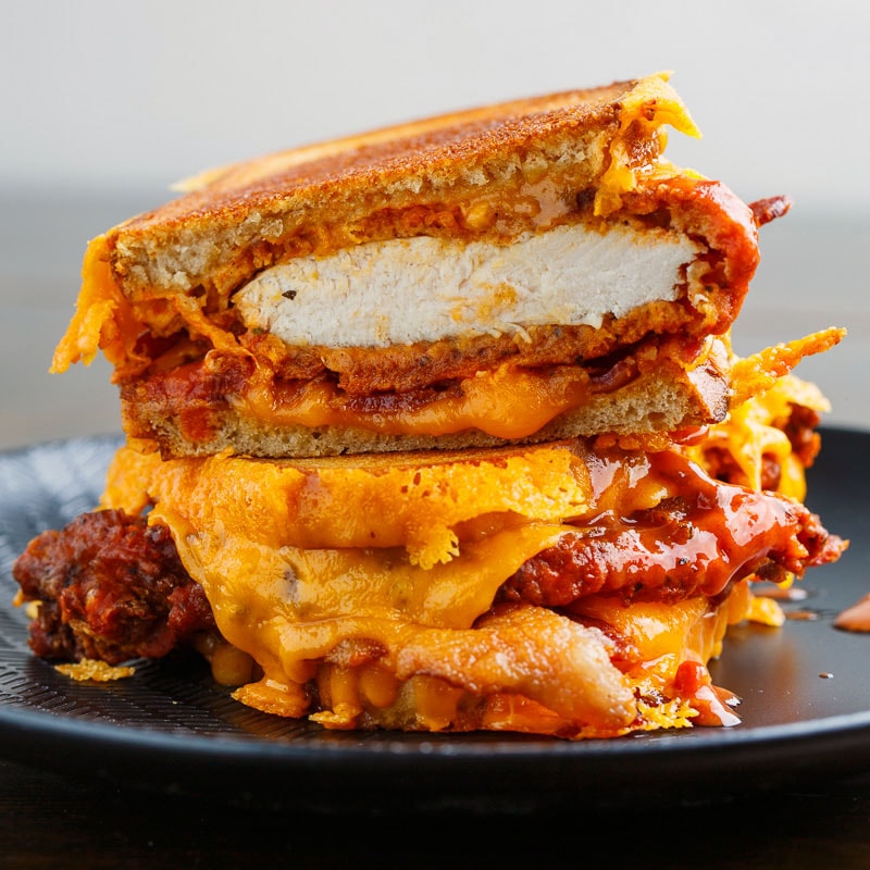 Crispy Fried Buffalo Chicken Grilled Cheese Sandwich Crispy Fried Buffalo Chicken Grilled Cheese Sandwich