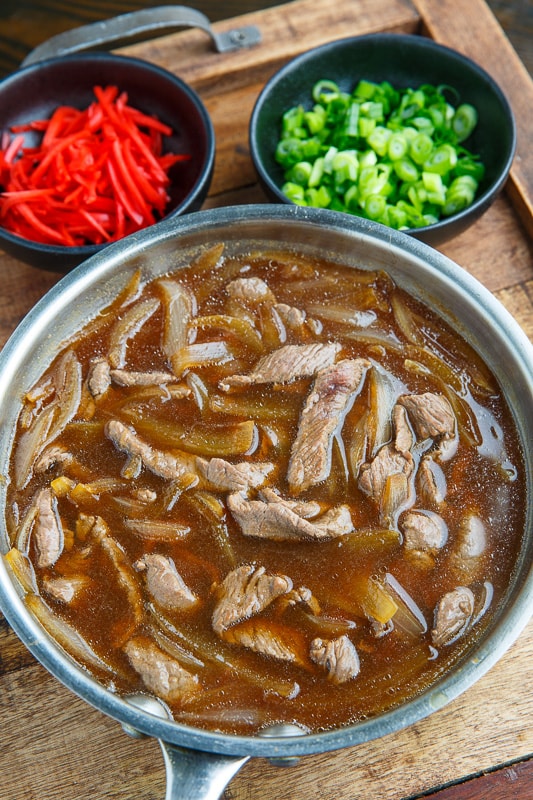Gyudon (Japanese Beef Rice Bowl)