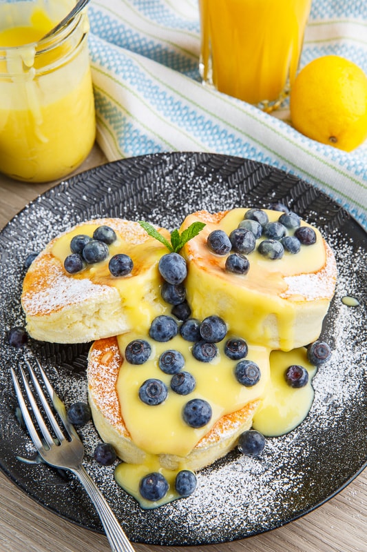 Japanese Souffle Pancakes with Lemon Curd and Blueberries Japanese Souffle Pancakes with Lemon Curd and Blueberries