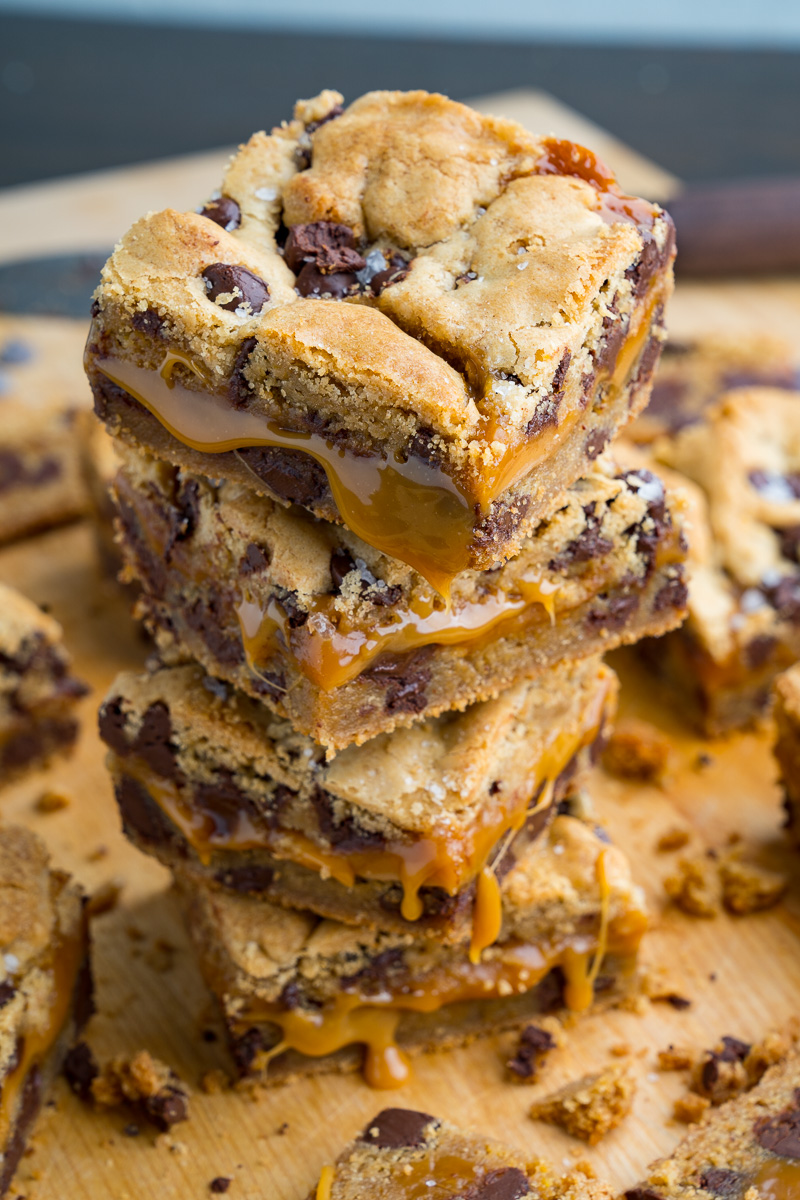 Gooey Salted Caramel Chocolate Chip Cookie Bars