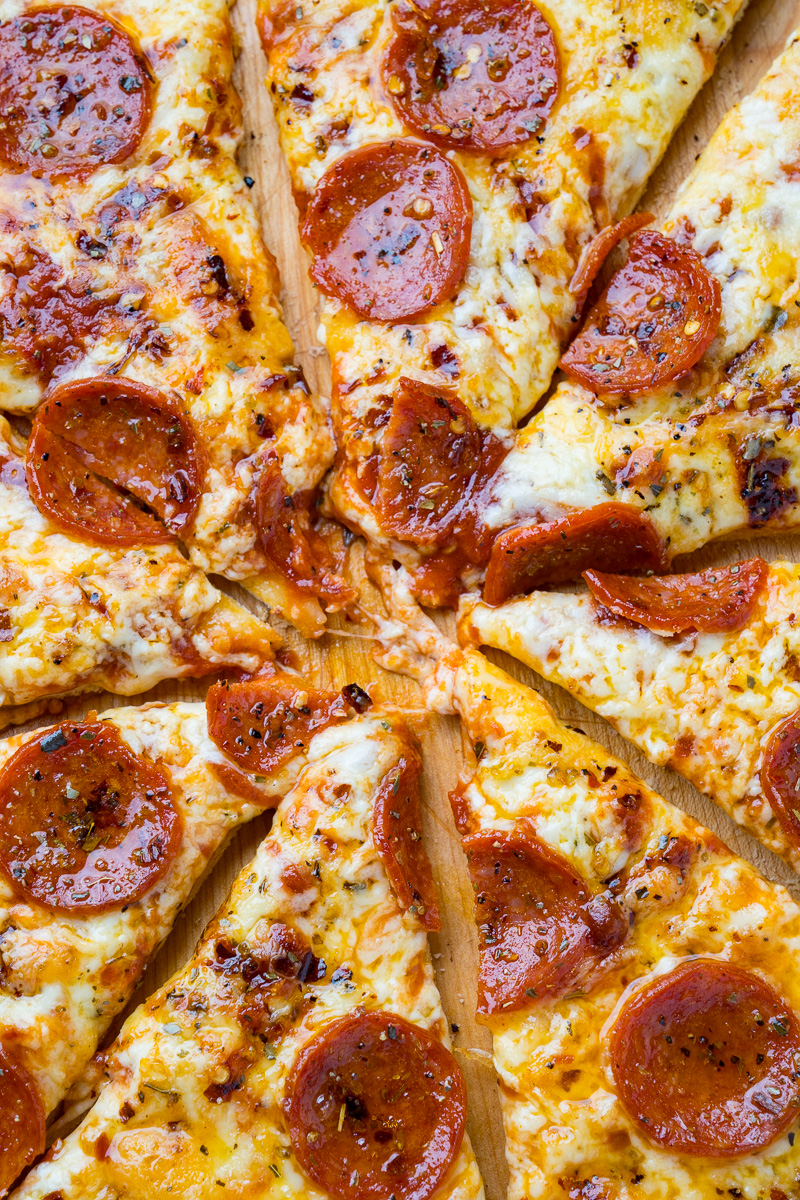 Chicago Style Thin Crust Pizza Chicago Style Thin Crust Pizza