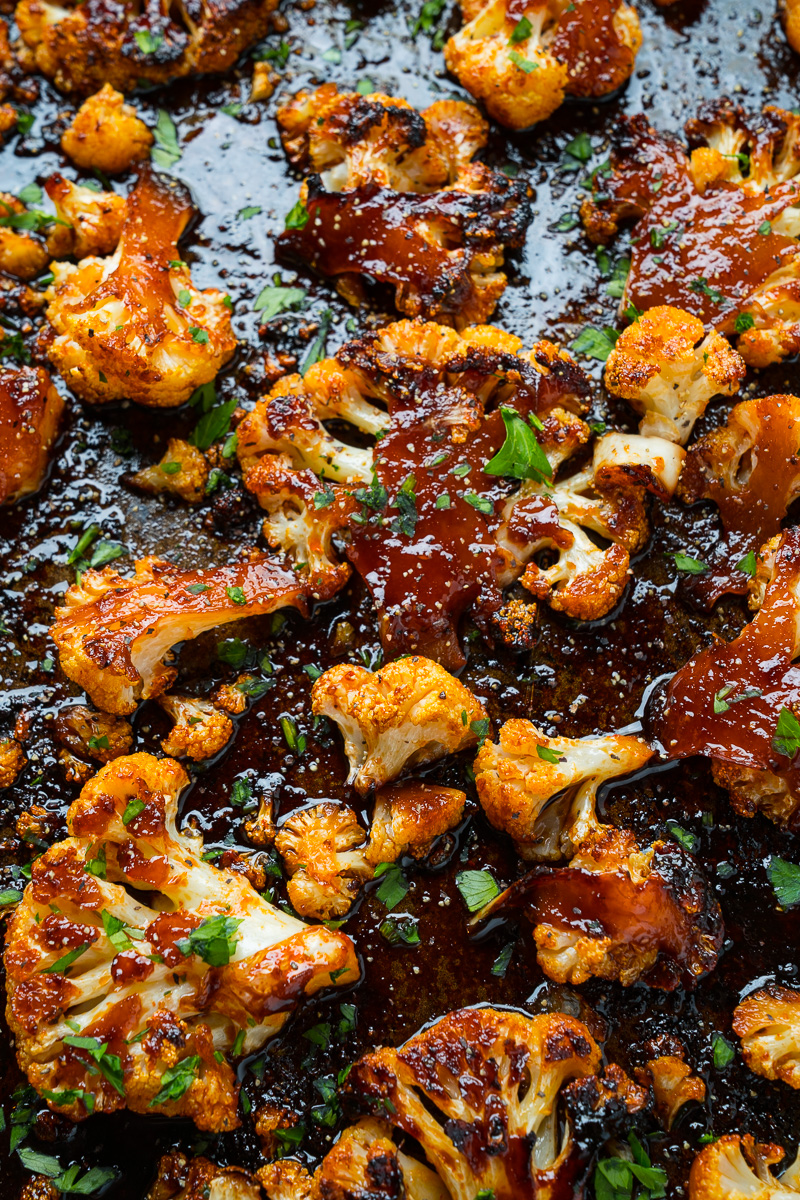 Maple Sriracha Roasted Cauliflower