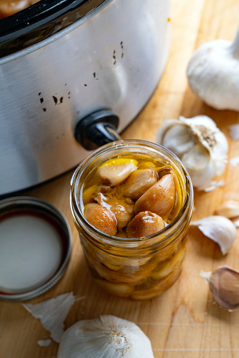 Slow Cooker Roasted Garlic Slow Cooker Roasted Garlic
