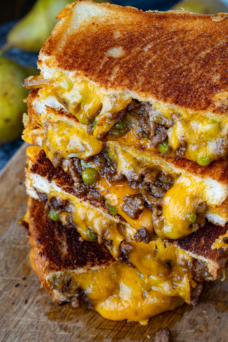 Karepan (Japanese Curry Grilled Cheese)