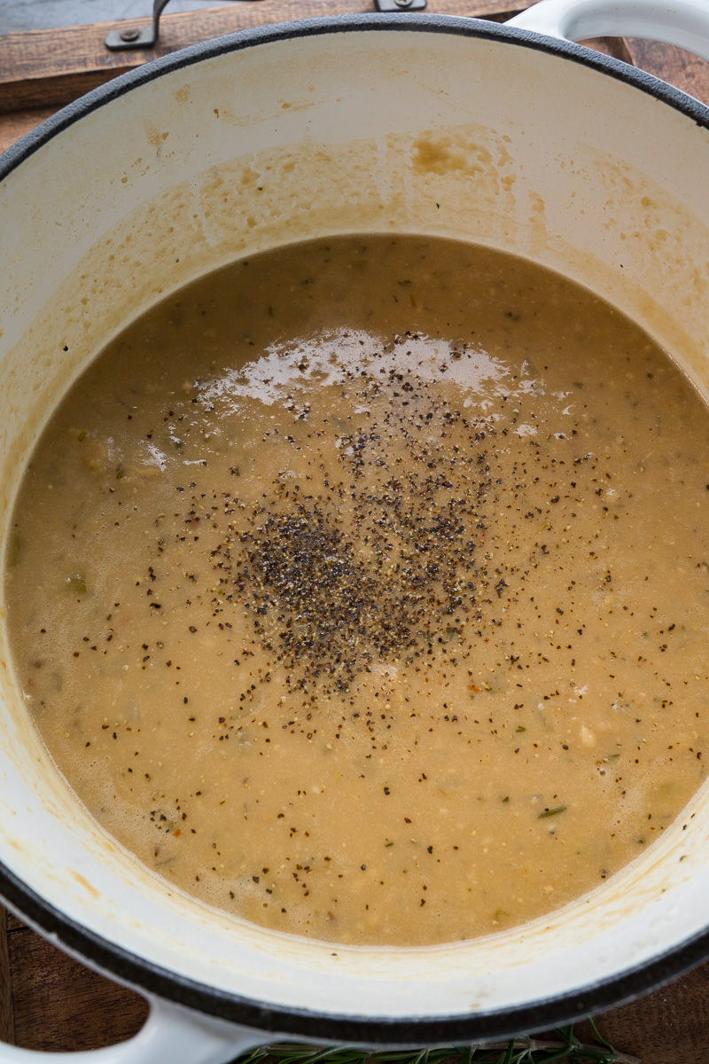 Rosemary and Roasted Garlic White Bean Soup Rosemary and Roasted Garlic White Bean Soup