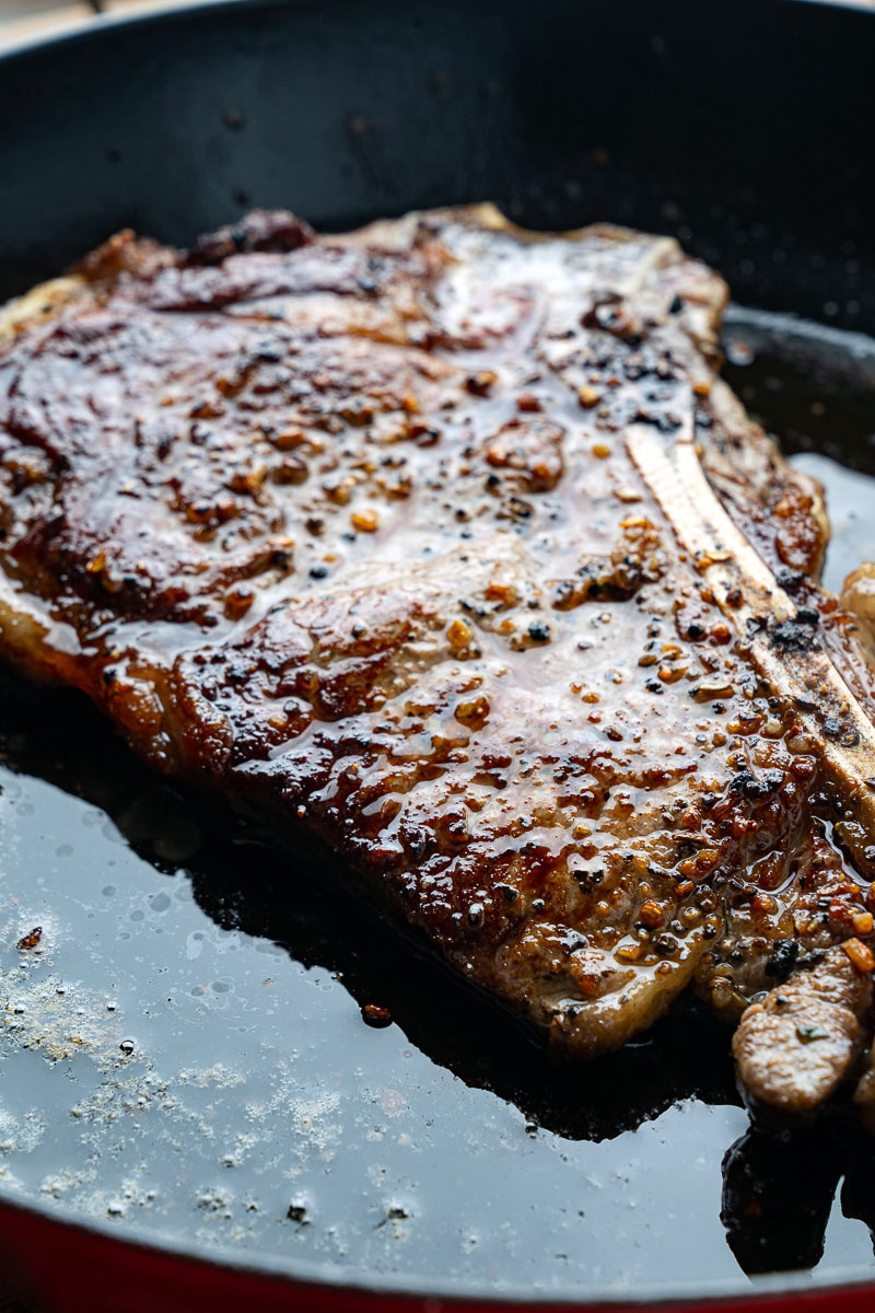 Pan Seared Steak in Blue Cheese Sauce Pan Seared Steak in Blue Cheese Sauce