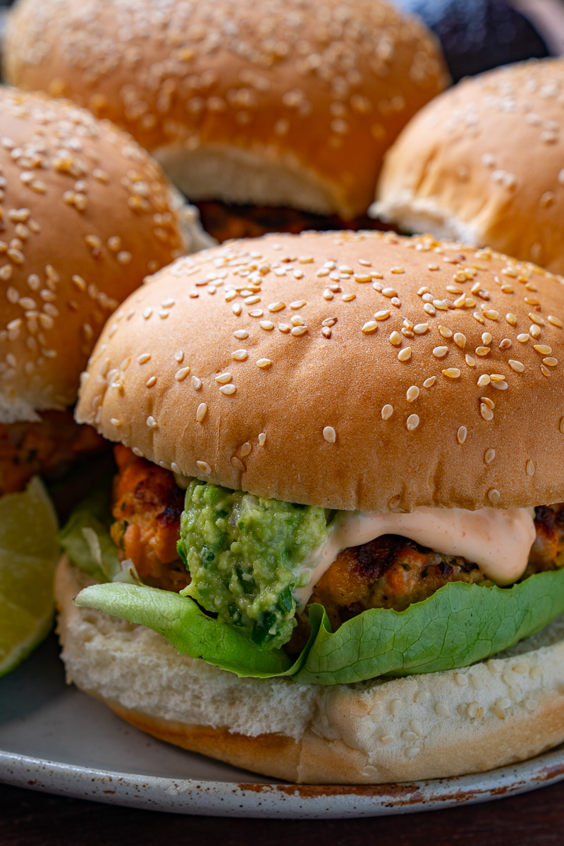 Chipotle Salmon Burgers with Guacamole Chipotle Salmon Burgers with Guacamole