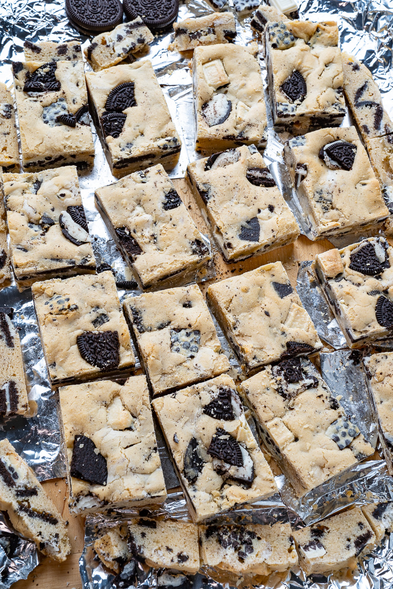 Cookies and Cream Blondies Cookies and Cream Blondies