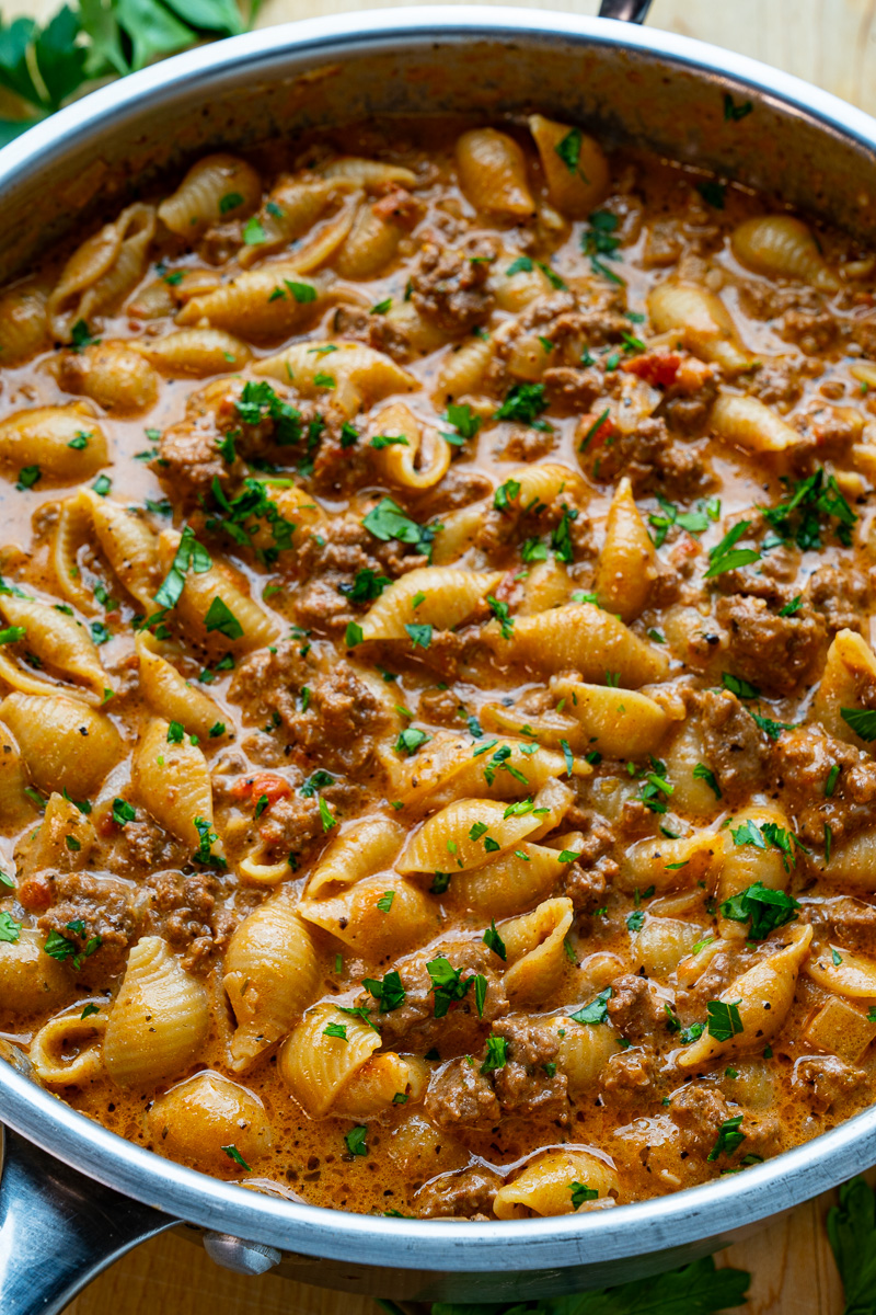 One-pan Cheesy Beefy Pasta One-pan Cheesy Beefy Pasta