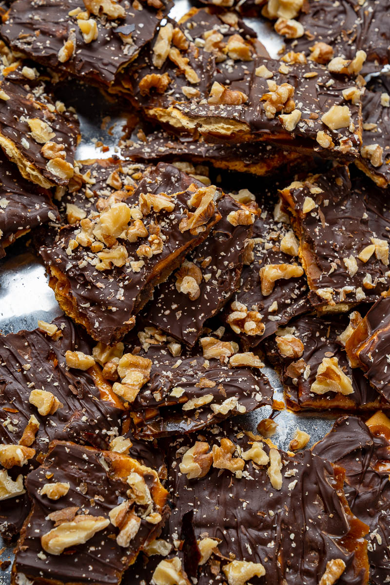 Chocolate Cracker Toffee Chocolate Cracker Toffee