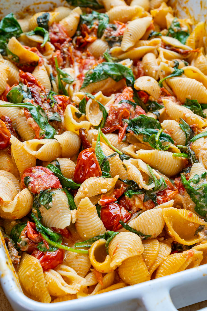 Baked Tomato and Feta Pasta Baked Tomato and Feta Pasta