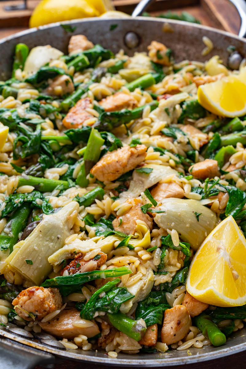 Chicken and Asparagus Spinach and Artichoke Pasta Chicken and Asparagus Spinach and Artichoke Pasta