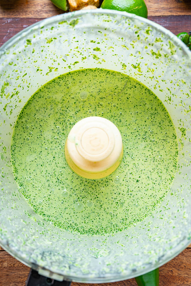 Aji Verde (Peruvian Green Sauce) Aji Verde (Peruvian Green Sauce)