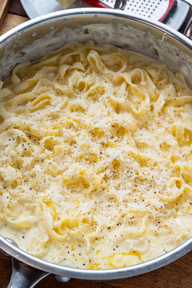 Pasta alla Alfredo Pasta alla Alfredo