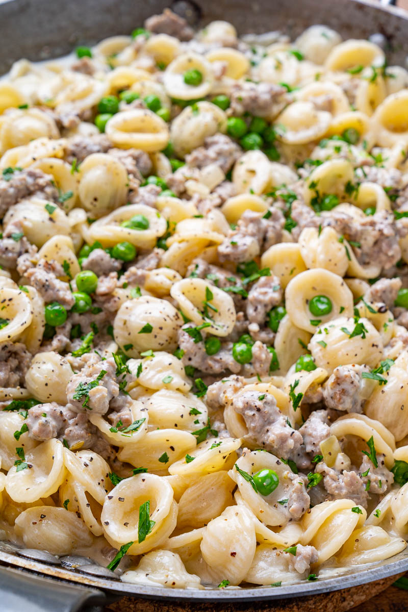 Creamy Blue Cheese Sausage and Peas Pasta Creamy Blue Cheese Sausage and Peas Pasta
