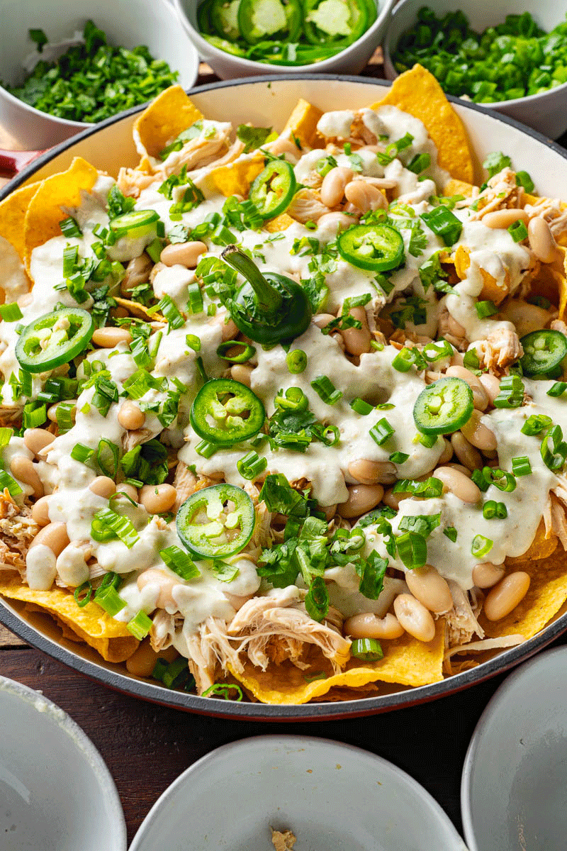 Salsa Verde Chicken Nachos Salsa Verde Chicken Nachos