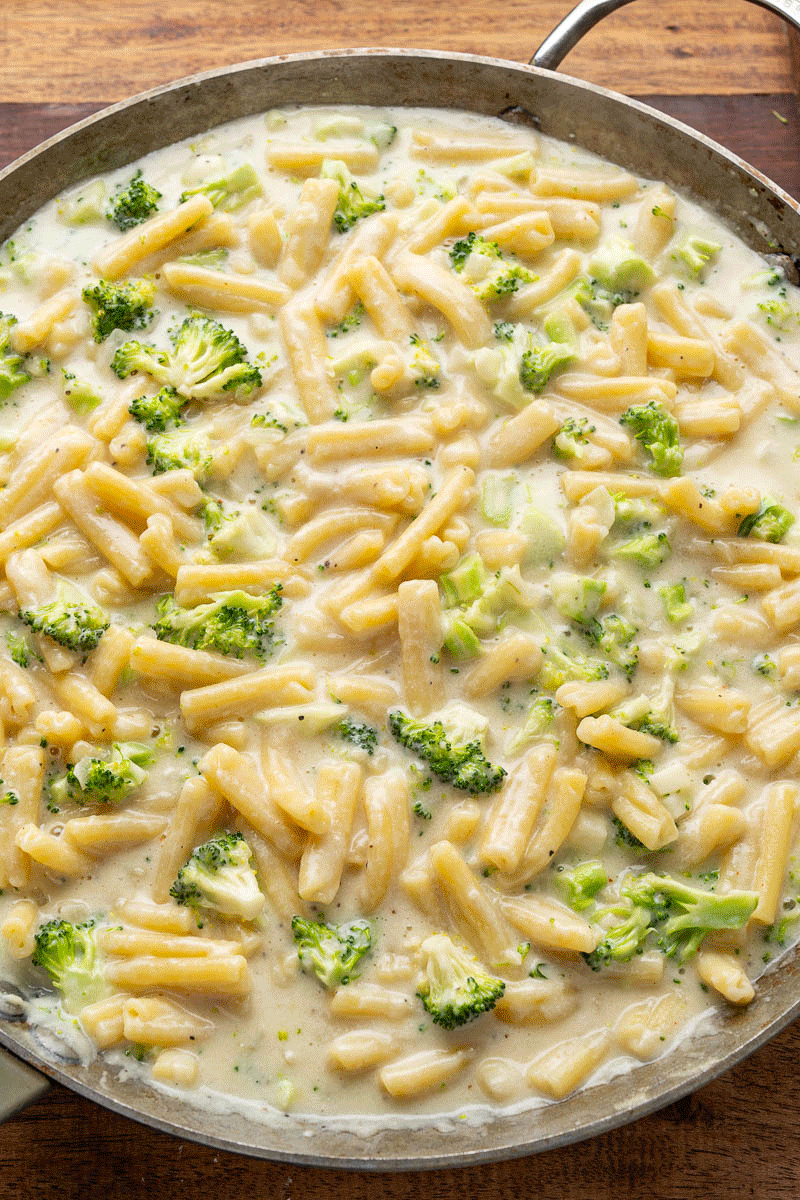 Broccoli and Cheese Pasta Broccoli and Cheese Pasta