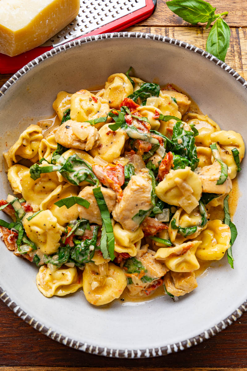 Creamy Tuscan Chicken Tortellini Creamy Tuscan Chicken Tortellini