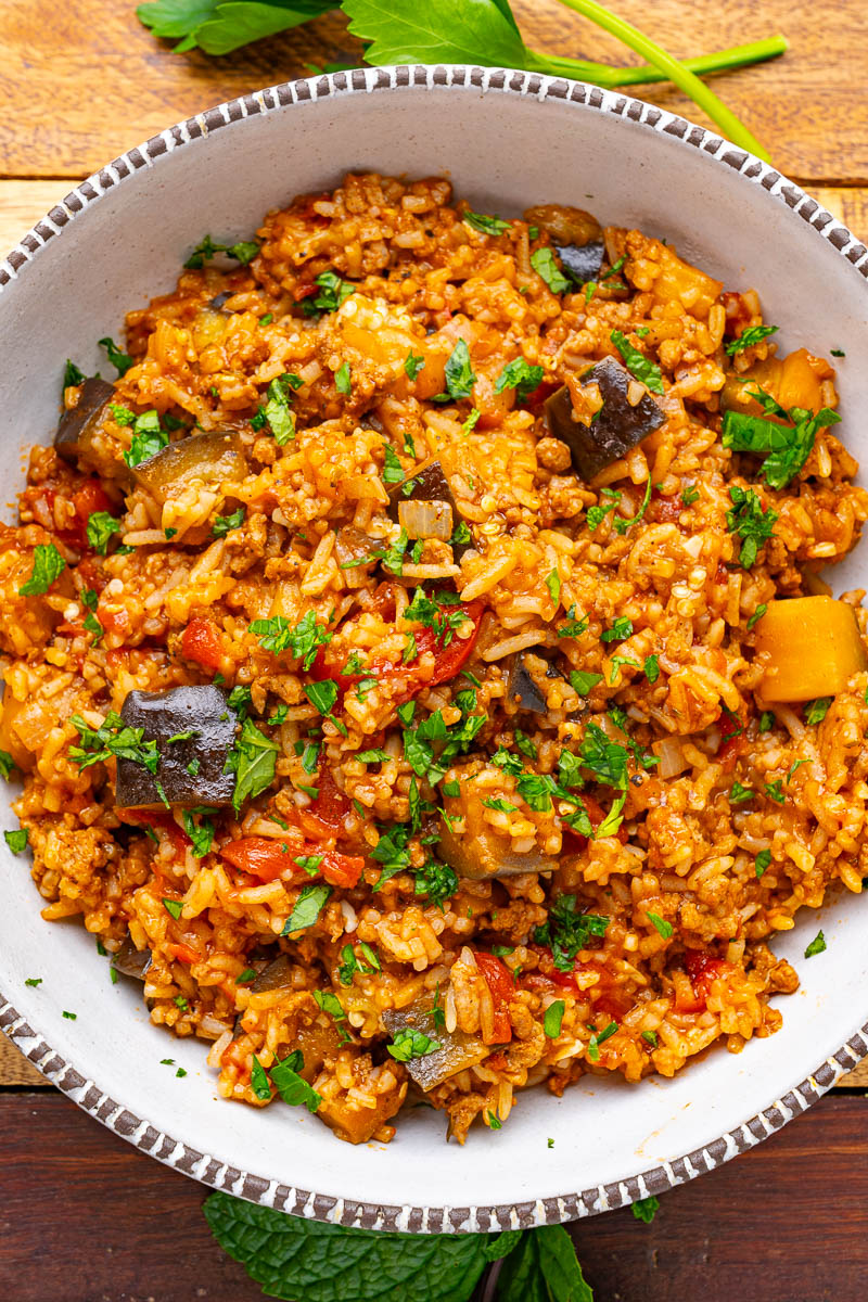 Greek Style Beef and Eggplant Rice (aka Moussaka Rice) Greek Style Beef and Eggplant Rice (aka Moussaka Rice)