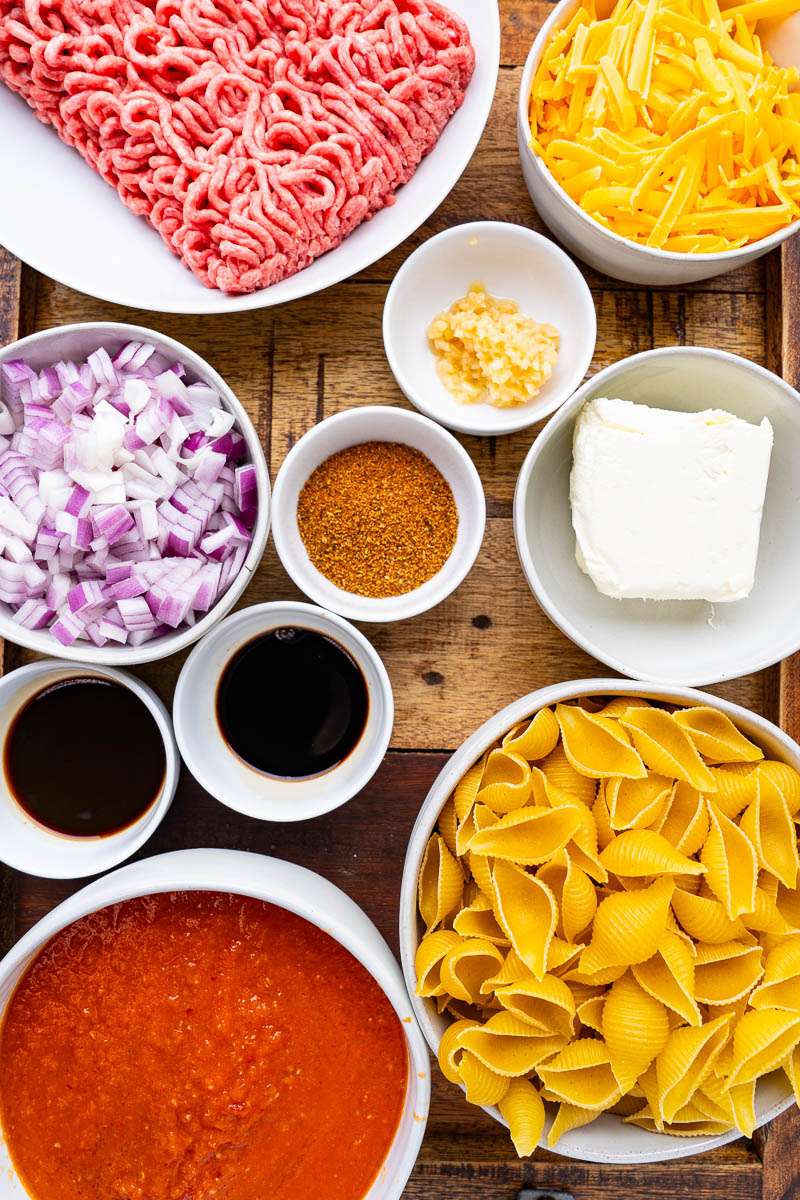 One-Pan Cheesy Beef Enchilada Pasta One-Pan Cheesy Beef Enchilada Pasta