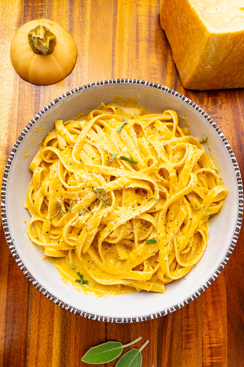 Butternut Squash Alfredo Pasta Butternut Squash Alfredo Pasta