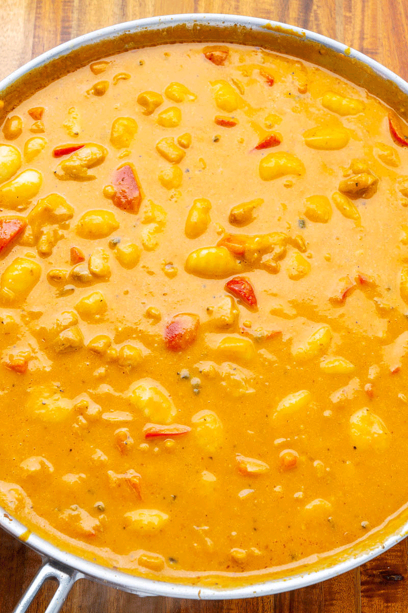 Chicken and Gnocchi in Creamy Pumpkin Sauce Chicken and Gnocchi in Creamy Pumpkin Sauce