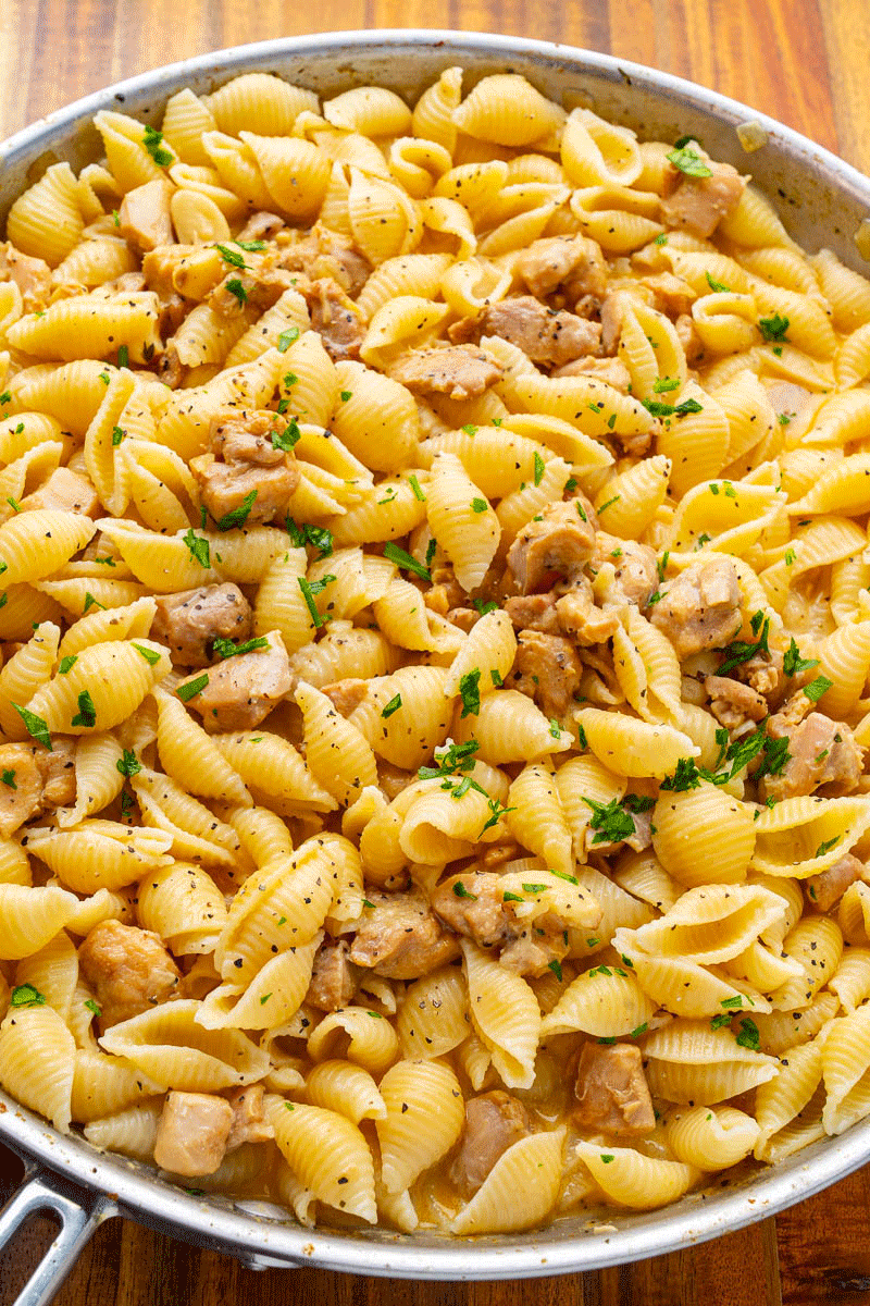 Creamy 40 Clove Garlic Chicken Pasta Creamy 40 Clove Garlic Chicken Pasta